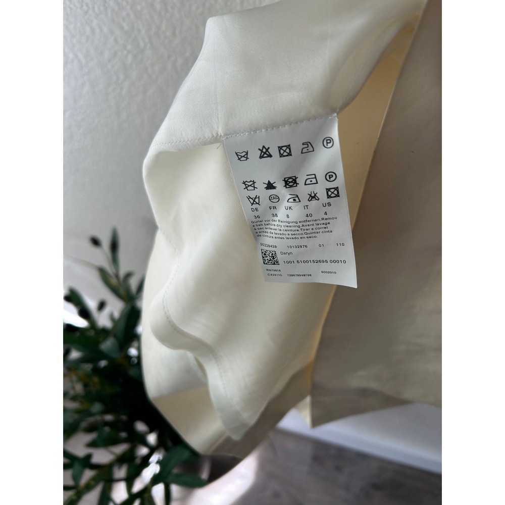 BOSS Hugo Boss US 4 | Just Married in Manhattan Dress - Picture 5 of 5